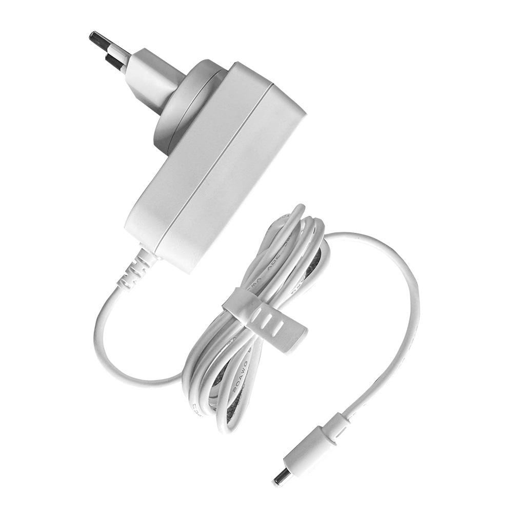شاحن 24 فولت لشريط إضاءة Yeeli - مراجعة Smart Power Strip وسعره